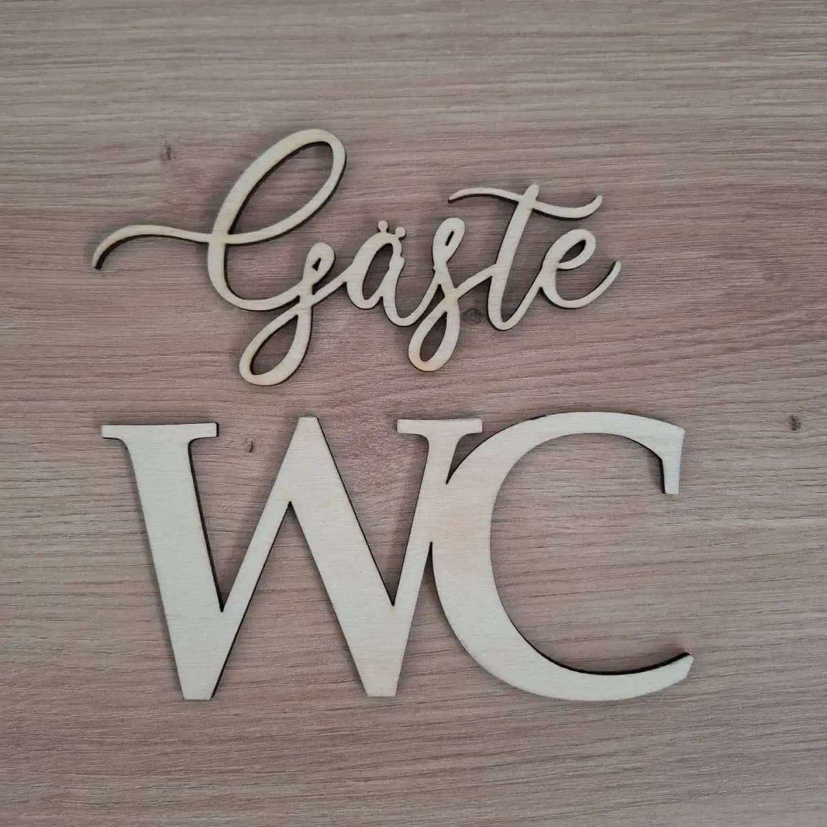 Schriftzug Gäste-WC